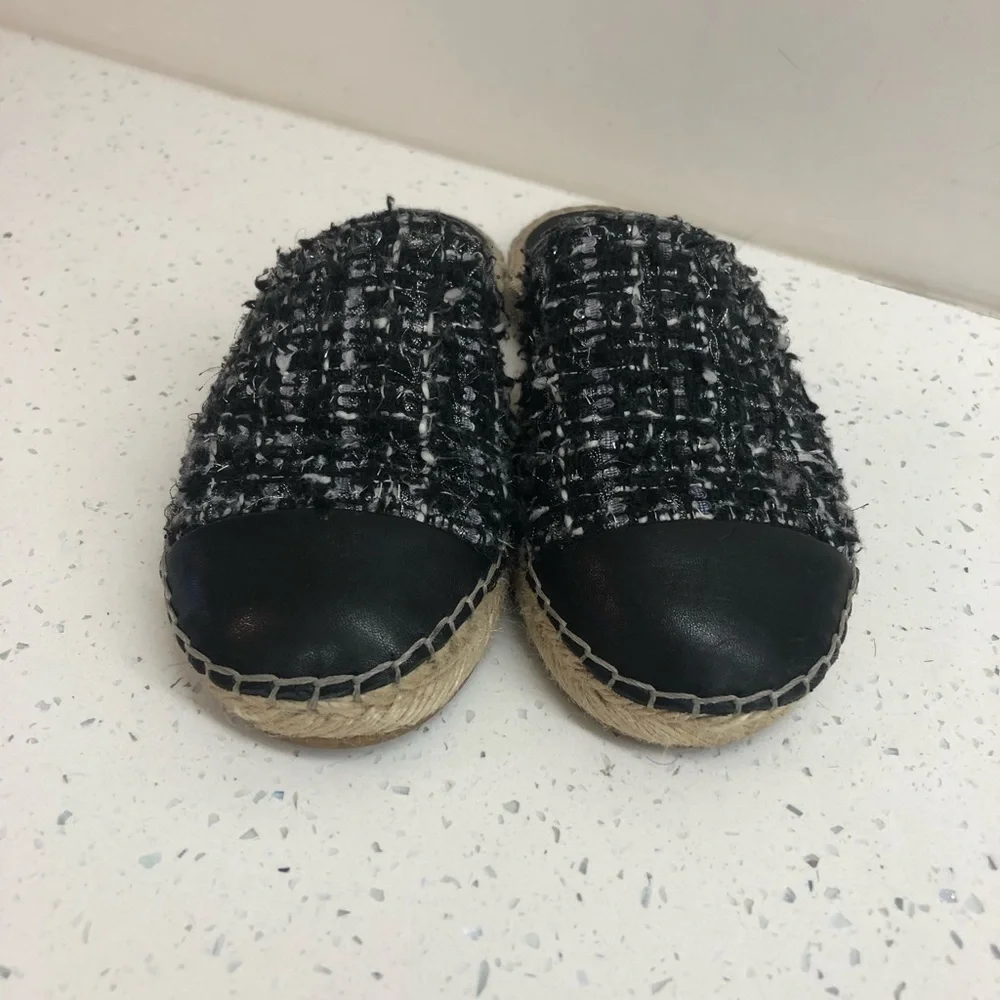 Marc Fisher gently used